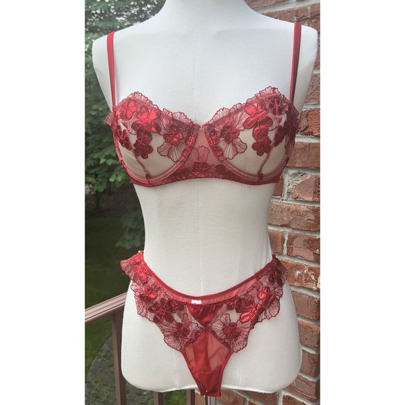 LUXURY FLEUR DU MAL Ladies SEXY RED Floral Lingerie Set Sz 32DD/2~BNWOT - Picture 1 of 7